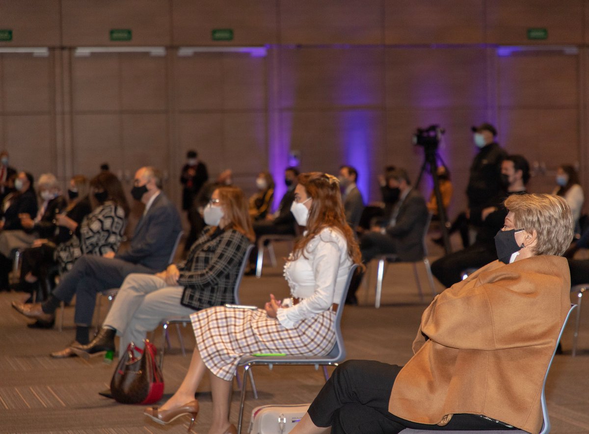 AgoraBogota's tweet photo. Durante este primer semestre del año hemos recibido visitantes bajo estrictos protocolos de bioseguridad✅, logrando reencontrarnos en eventos memorables🌟. Hoy compartimos algunas imágenes de estos encuentros tan especiales.
#EventosBioseguros #EventosBogota #MICE https://t.co/F9kzrxd027