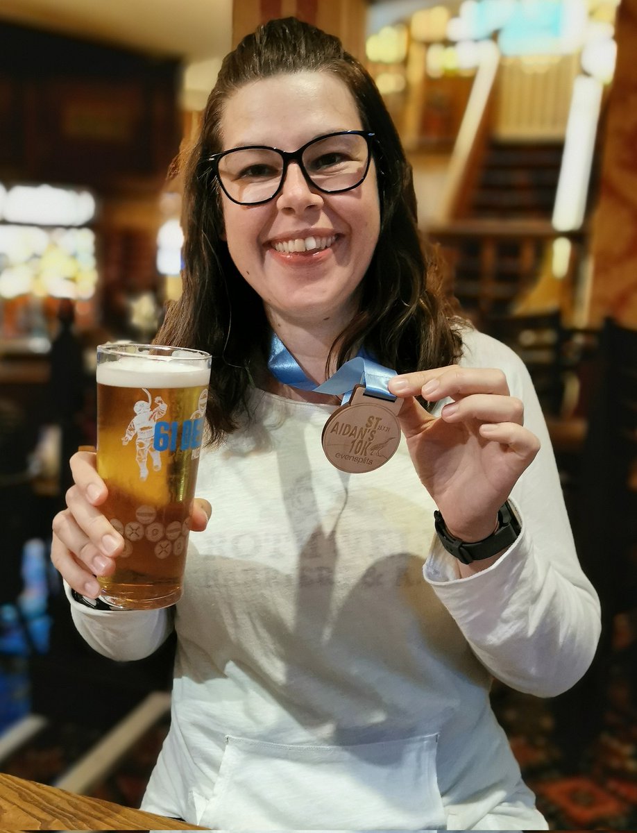 Hullass1972's tweet photo. Essential post run fueling 🍻
#notstaidans10k
#rothwellharriers
#runningaddiction
#thisoldbirdcanrun https://t.co/nxccfJg0cV