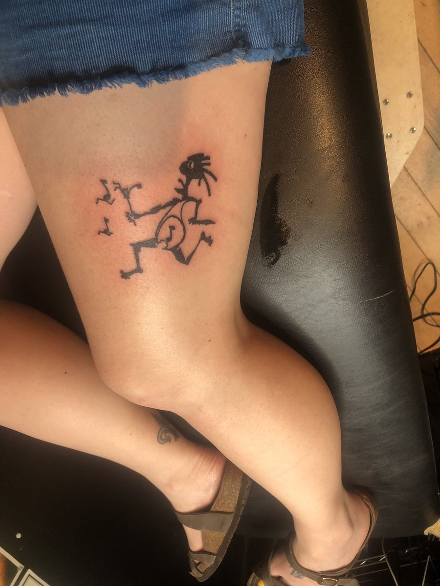 catsunflower's tweet photo. My new tattoo! #wsp #tattoo #noteeater https://t.co/5oAqn5qUlE
