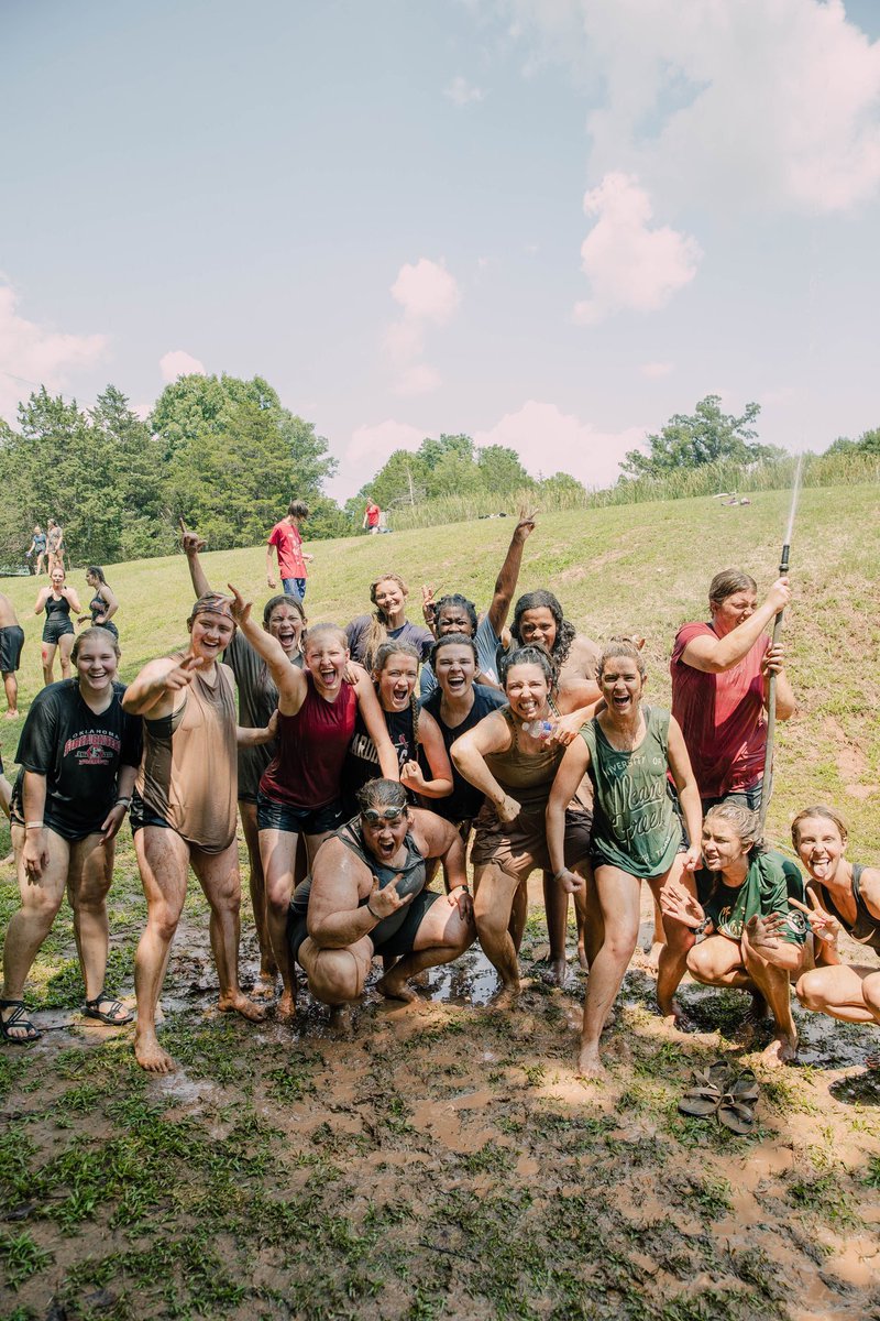 victorytulsa's tweet photo. #Campference 2021 WENT OFF! VYTulsa just a wrapping up 4/4 sessions tonight! & wow, so many students lives have been marked forever.
So thankful for our student ministry team + our Camp in Mannford — CampVictory ‼️⚡️ https://t.co/a3SQZJCLgM