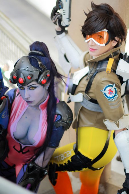 Today is bday of my magical girl, my Tracer and much more: @Taisfka   Send some luv to her? And her IG