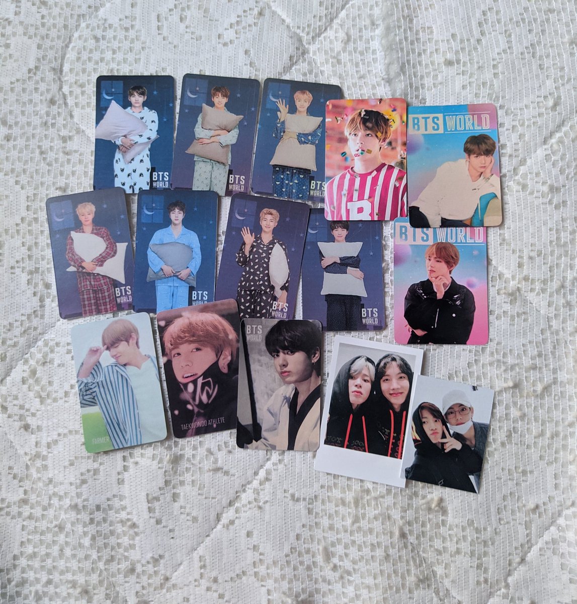 ttaedailys's tweet photo. dias de glória, meu photocards finalmente estão em casa😼
Feedback super positivo pra @Station52KStore que fez esses pcs lindos, o material é ótimo e amei os mimos fofos, sério, obrigada pelo carinho e pelo cuidado ❤️❤️🤲
#FEEDBACKSTATION52 https://t.co/bhBSR4Uw7Y