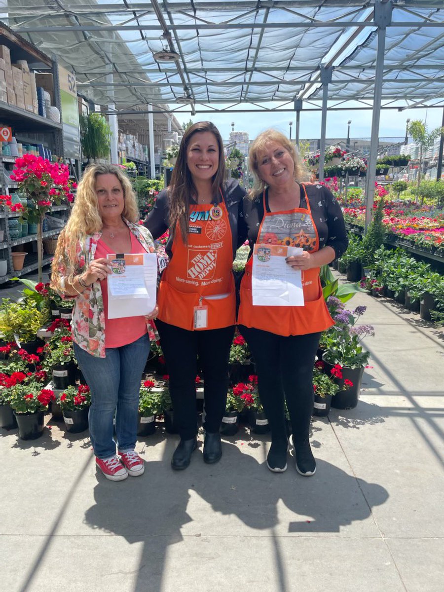 Lynn Perez (@hdlmperez) on Twitter photo It’s a pro and garden success story with these two! Taking GET to the next level by earning a pro class sale, pro xtra perks and growing the business! Great job ladies!!! <a href="/MattO_HD6646/">Matthew Ohrberg</a> <a href="/Dani_Champs_/">Danielle Whitley</a> <a href="/sandra4144/">Sandra Moss San Nicolas</a> <a href="/MelinaKalhor/">Melina Kalhor</a> @Dee_ASDS It’s a pro and garden success story with these two! Taking GET to the next level by earning a pro class sale, pro xtra perks and growing the business! Great job ladies!!! <a href="/MattO_HD6646/">Matthew Ohrberg</a> <a href="/Dani_Champs_/">Danielle Whitley</a> <a href="/sandra4144/">Sandra Moss San Nicolas</a> <a href="/MelinaKalhor/">Melina Kalhor</a> @Dee_ASDS