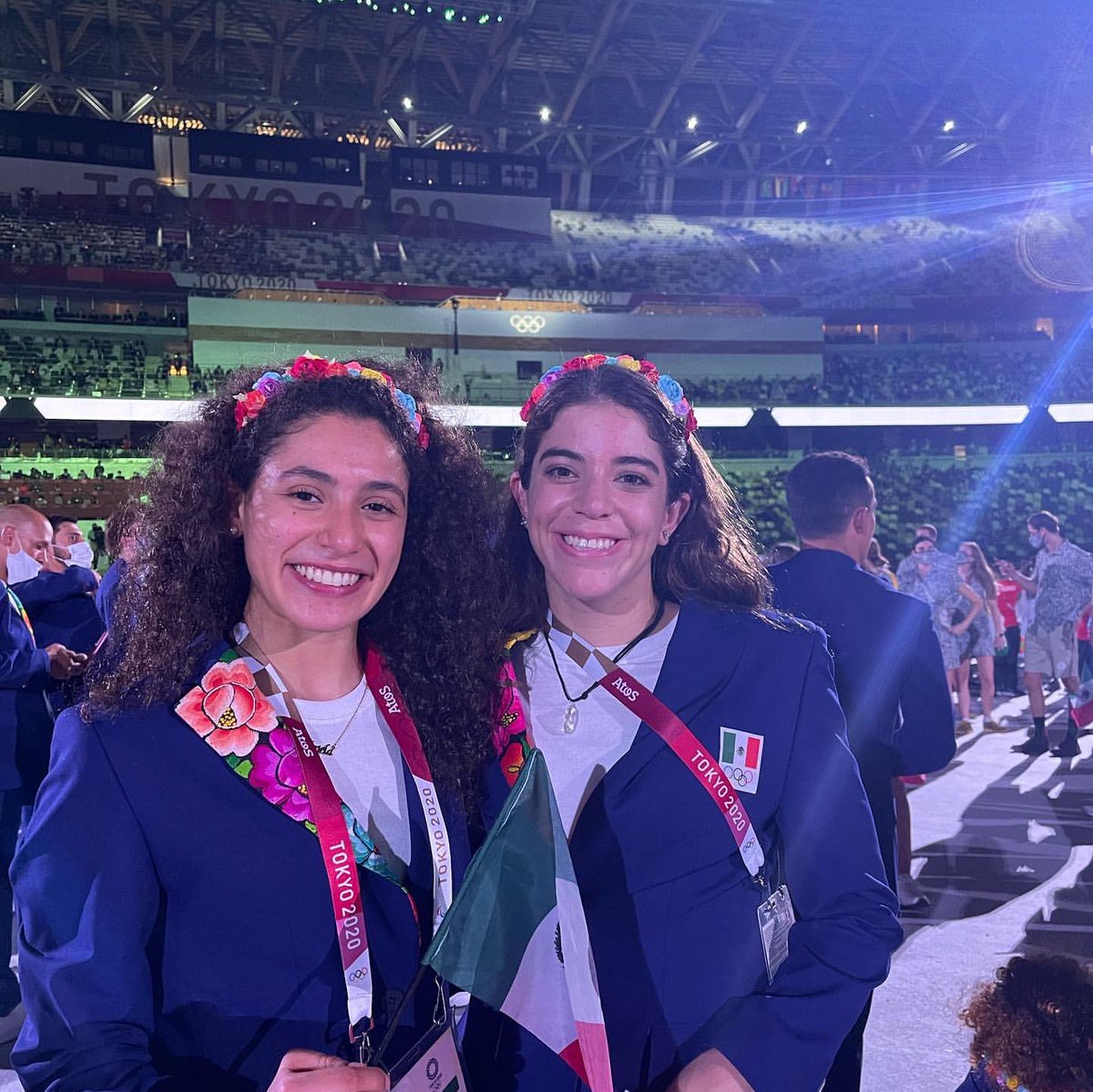 AleOrozcoLoza's tweet photo. #OpeningCeremony #Tokyo2020 #MEX https://t.co/hSG8BP6g7v