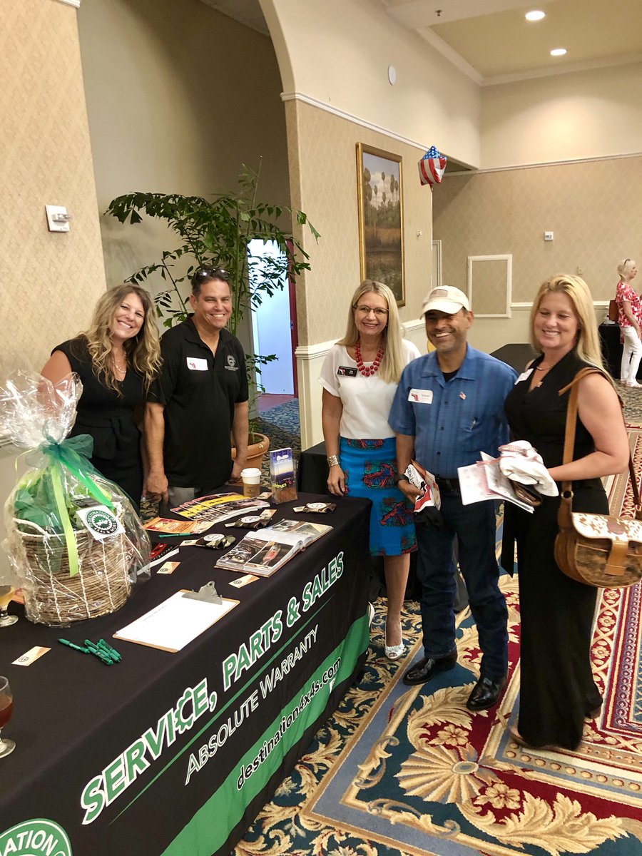 kashort5's tweet photo. Today was the July AFRW General Meeting & Luncheon. The luncheon featured an AFRW member Business Expo, and I won a gift from Mary Kay Cosmetics! (Iโm on a roll lately!!) ๐โค๏ธ๐๐๐๐ #AFRW #winning https://t.co/mfn3w6nRbZ
