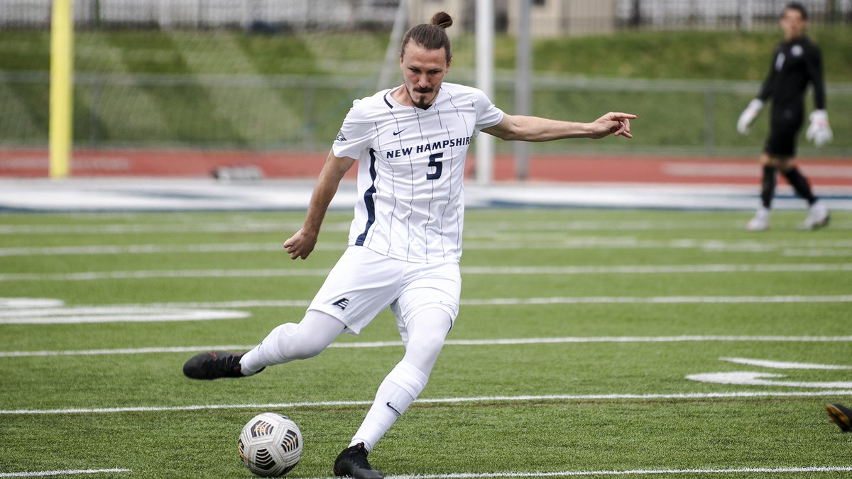 UNHMSoccer's tweet photo. Bridger Hansen is No. 33 on the @TopDrawerSoccer National College Soccer Player Rankings!
Top 100 Rankings ➡ https://t.co/x2alV9c6Ba
#UnityNeedsH
#HardWork
#Humility
#Honesty
#Heroes https://t.co/pxmjoDrhpG