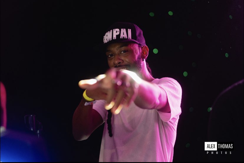 DJTAYLORSENPAI 先輩🔜 tweet media