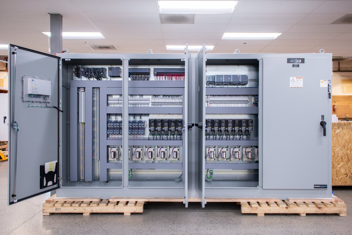 This 4-door control panel is 1 of 16 panels comprising the new Airixa industrial #refrigeration and #energy management system that will be replacing the existing refrigeration controls in a fruit ripening facility in #Texas.

#PLC #automation #SCADA #manufacturing