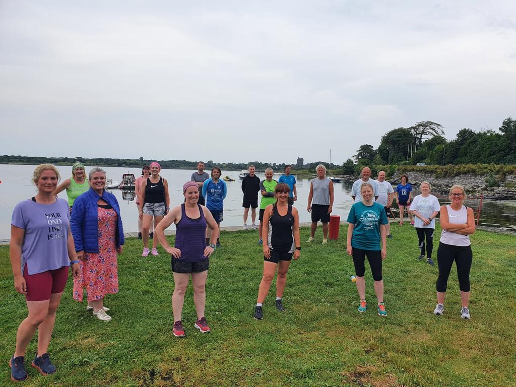 declankinvara's tweet photo. #COPE24 Team. 1 mile every hour for 24 hours. 4 of 24 done.
https://t.co/1rzk8oOrqa https://t.co/hi1fObzEpS