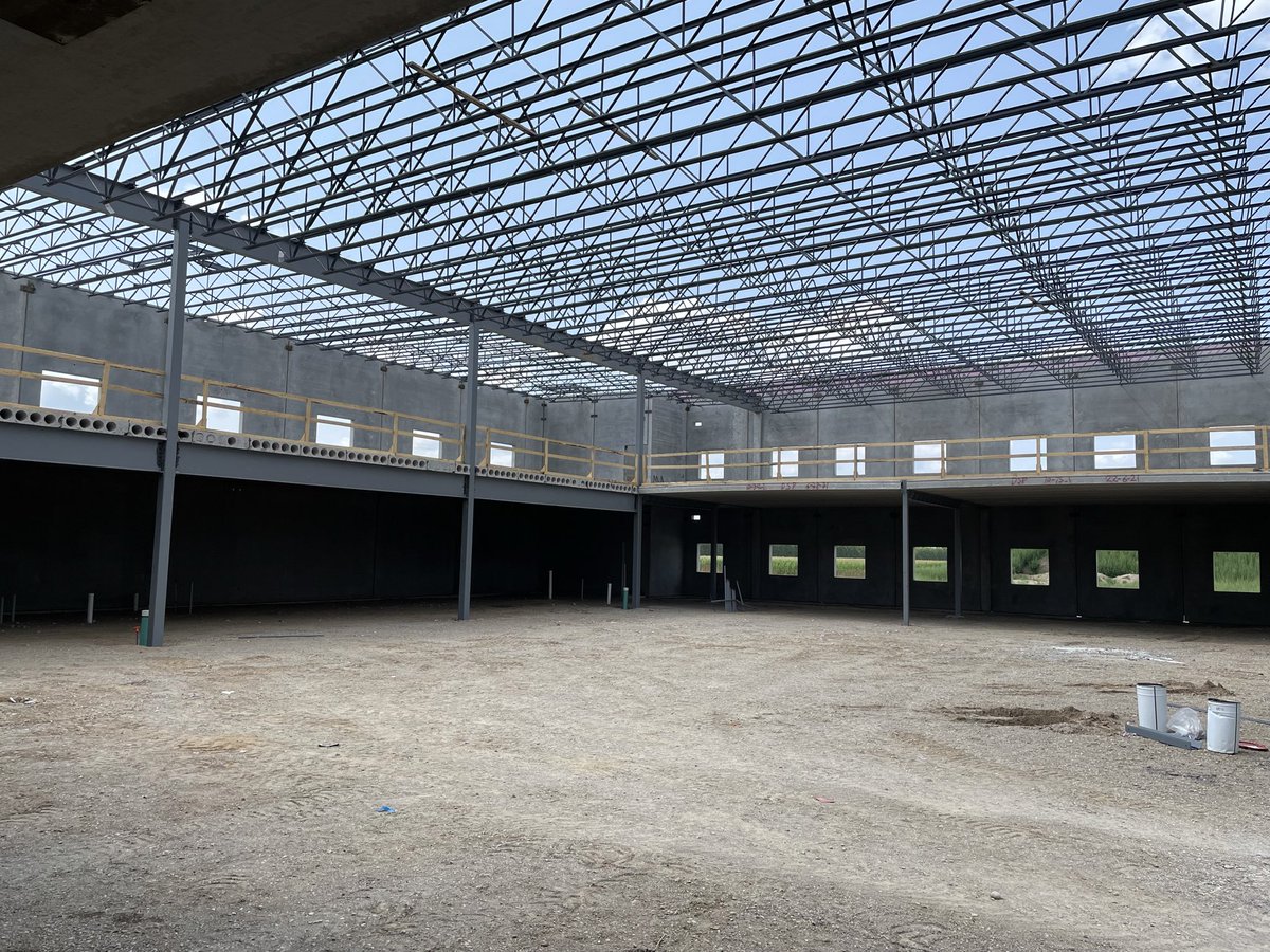 Inside picture of the showroom.