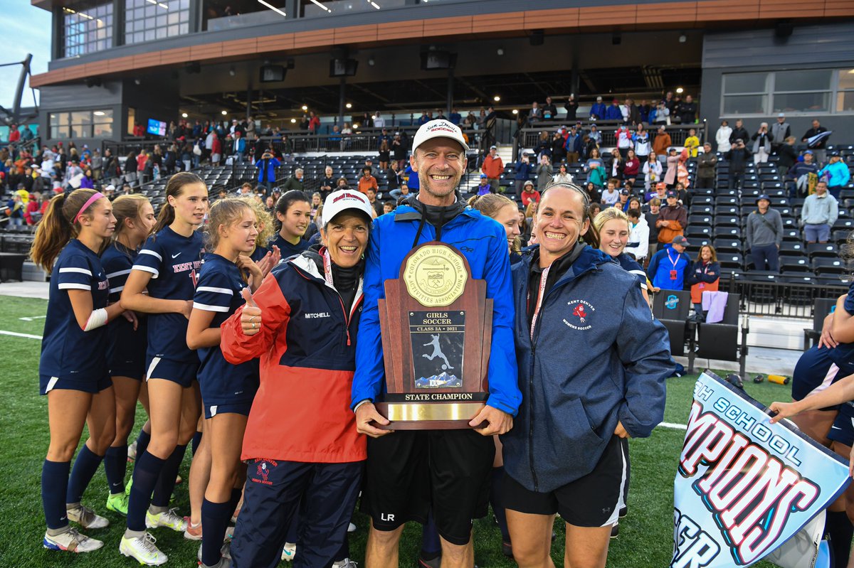 KDSsundevil's tweet photo. Congrats to CHSAA 3A Soccer Coach of the Year Lucas Richardson & Player of the Year Izzy Newton '22! Newton scored 13 goals this year, including the game-winner in the state finals. She was also named to the @unitedsoccercoaches Regional Team as a top player in the Western U.S.! https://t.co/dOanmCKkIM