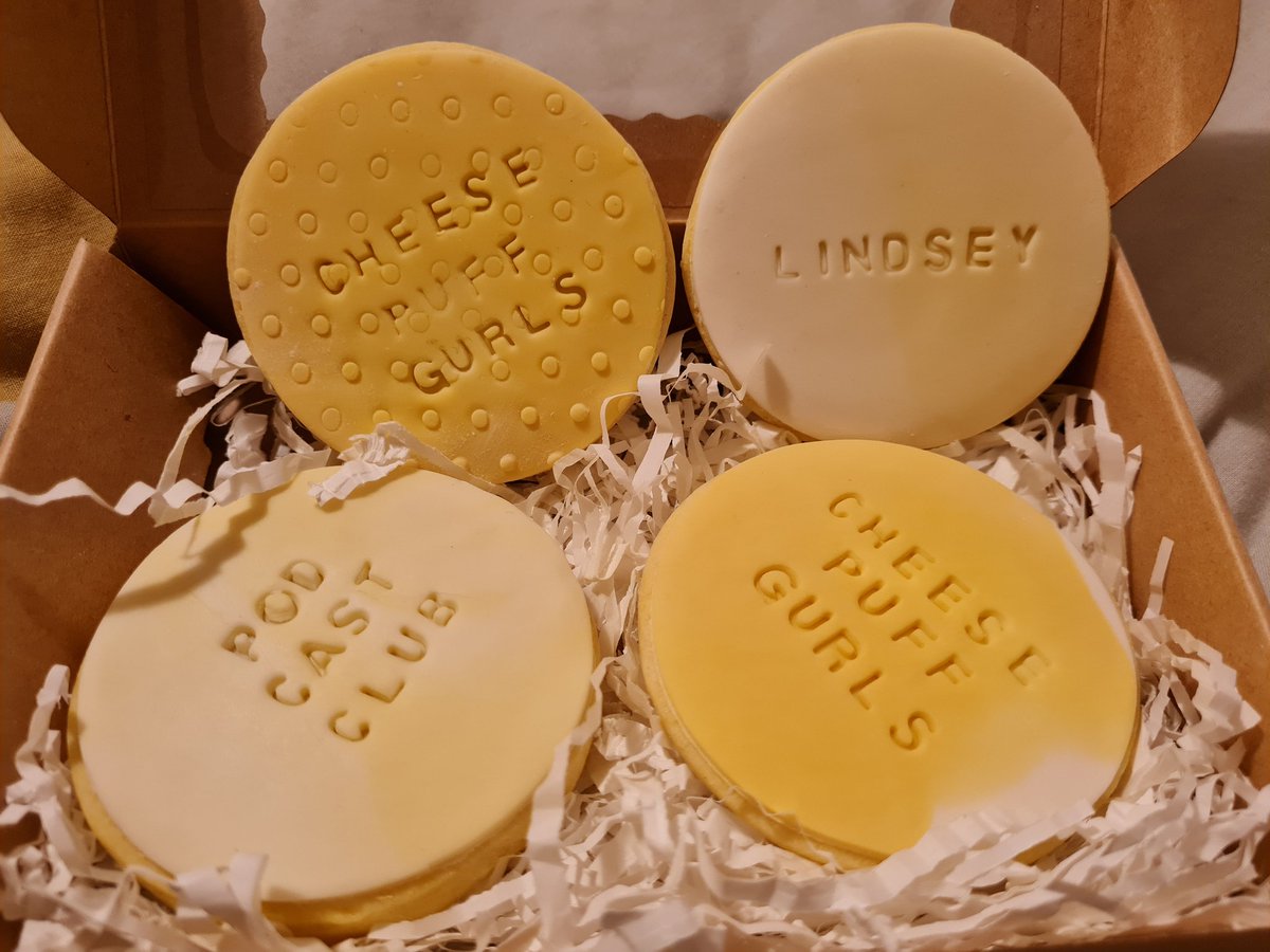 ljmackrill's tweet photo. First #daretolead Zoom Podcast Club with my new integrity partners. Even had personalized cookies! https://t.co/cy8TwZsQVH https://t.co/QDOmTGhD8V