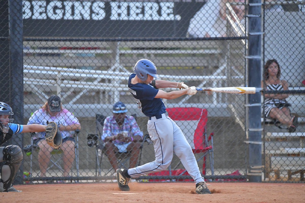 dmbrady7's tweet photo. @diamondelite8 DE15U won both games today at Triple Crown Myrtle Beach Summer Nationals...DE15U beat Mass Rebels Baseball 11-1...DE15U beat Premier Ohio DC 15-0...DE15U went 2-1 in pool play #Compete Every Pitch https://t.co/Xhh5cLtBtp