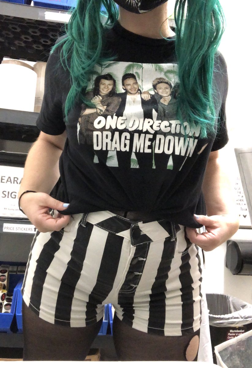 pinkcheeksniall's tweet image. I love all of you and I love the boys forever for bringing you all to me 🖤 Always #Happy11YearsOneDirection #11YearsOfOneDirection