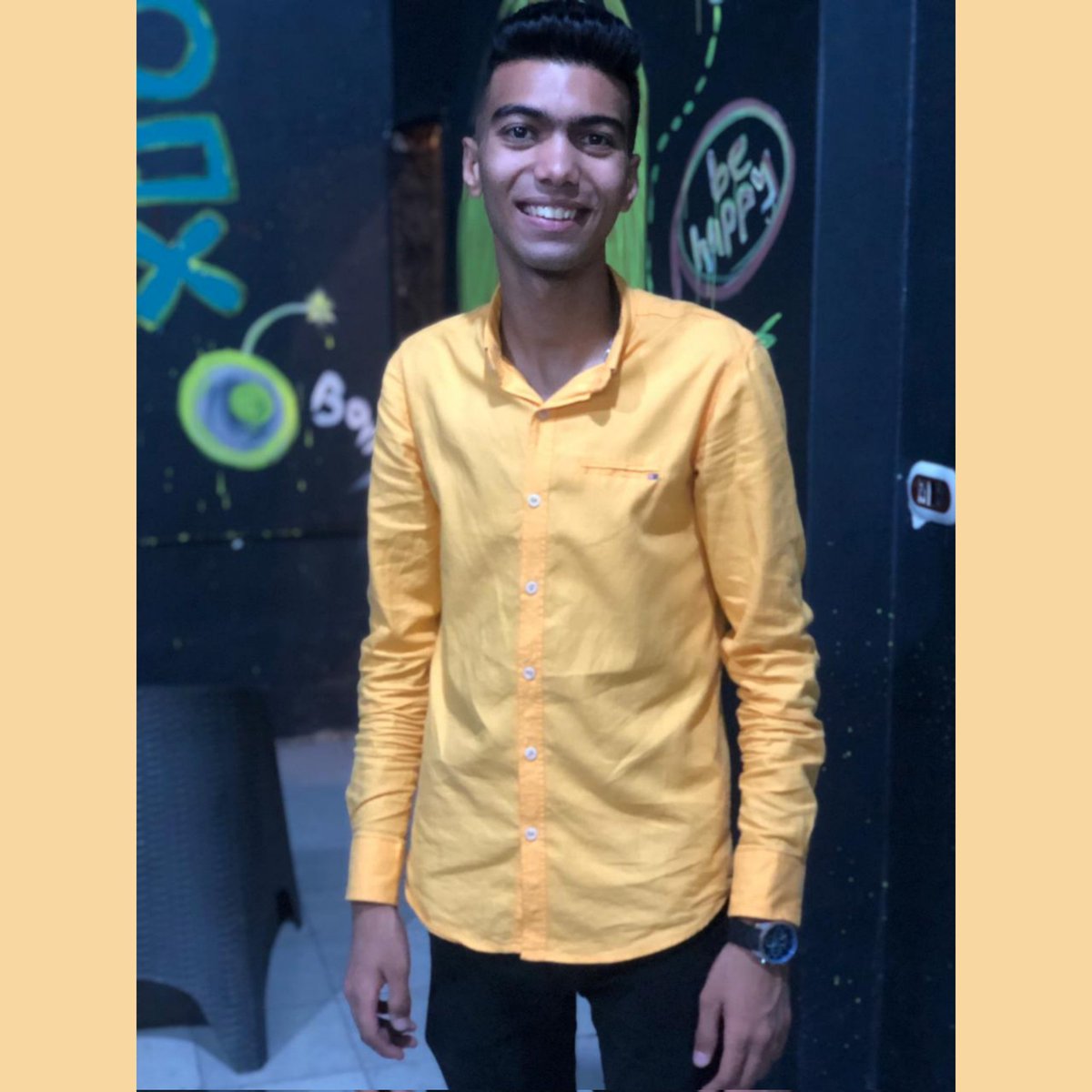 AhmedgMoit's tweet photo. بعيد عن كرمشة القميص😂💛 https://t.co/WvYPCSrlGE