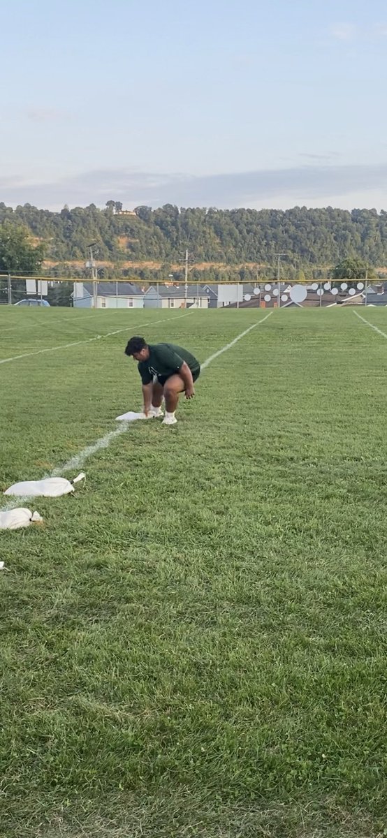 JohnnyJonesII's tweet photo. Lineman Challenge pics! https://t.co/N6geQIJEFz