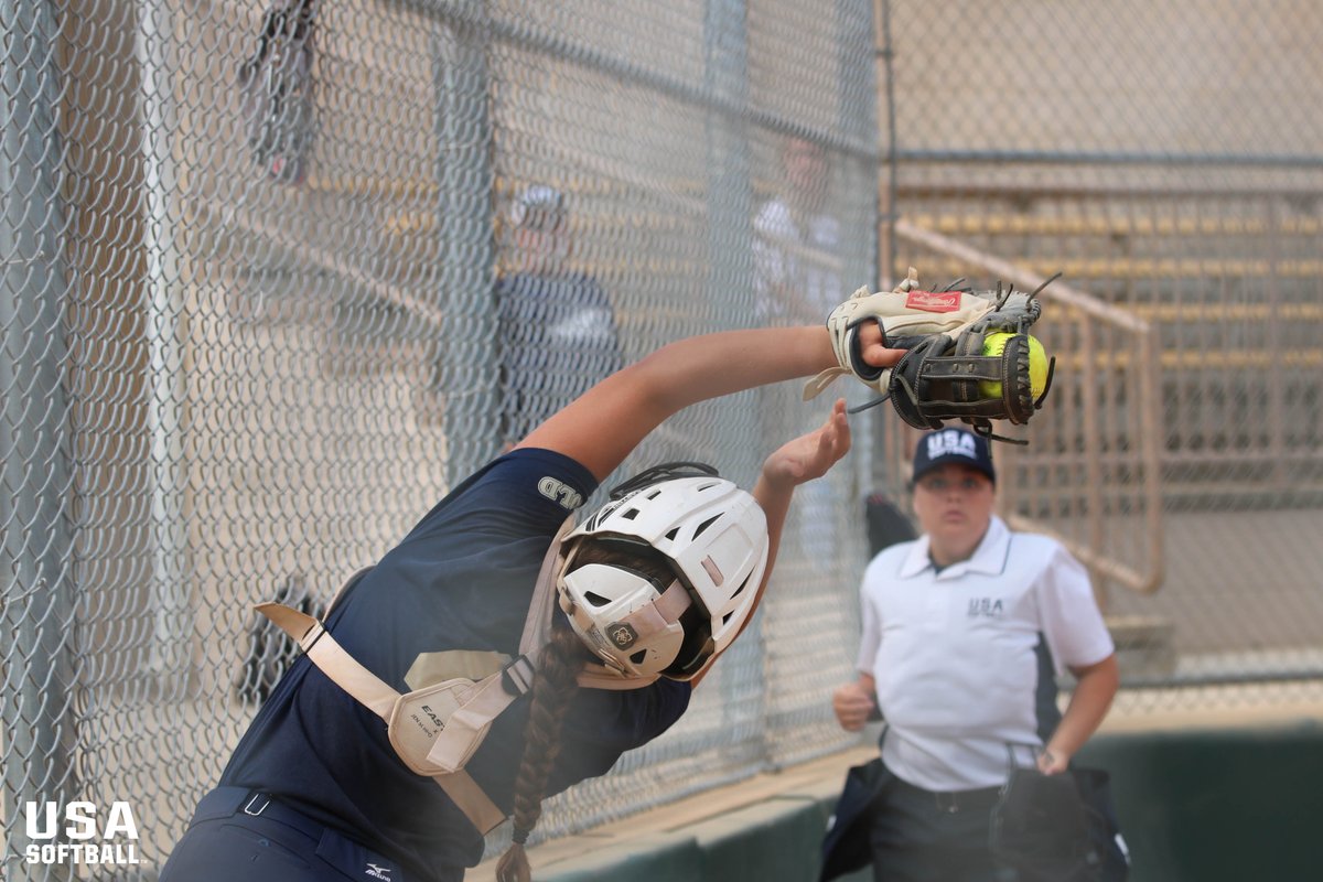 USASoftball's tweet photo. Day 5️⃣ was EXCITING.

🥎 is FUN.

Championship Saturday is TOMORROW! 🤩

#USASoftball #GOLDNationals 

» https://t.co/KmF8v8Z50U https://t.co/DP9Nv6ZyA4