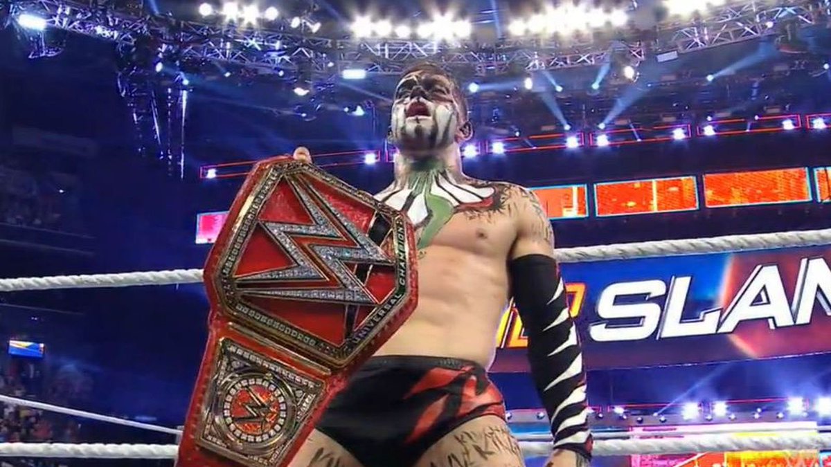 ShootersSharp's tweet photo. If it’s Reigns vs Balor at #SummerSlam it would be 5 years to the day Balor became the 1st Universal Champion

 #SmackDown https://t.co/kjXQkDs2aU