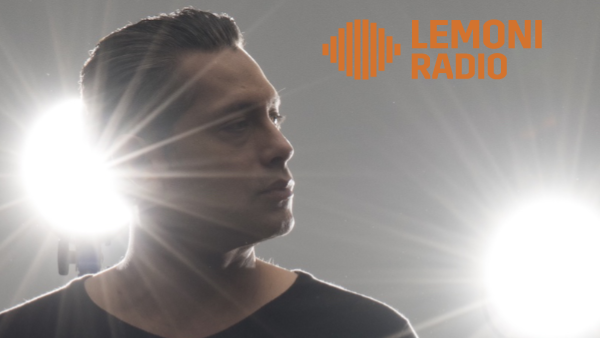 Airplay in Cyprus??? Love it!!! Thanks #LemoniRadio for supporting 'New Era'.

#indiemusic #indieradio 

lemoniradio.com