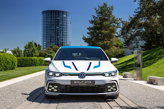 VWNEWSBLOG's tweet photo. 3 #Electric #volkswagen models that are buzzing with performance for the enthusiast!

#vw #vwgolfgte #concept #vwid3 #vwidx

@vwmanufaktur_en
@vwsachsen_en
@volkswagen

https://t.co/HnSFMkPo81

https://t.co/msWW0ly0rH

https://t.co/Fls54O62lk https://t.co/QYFCaSvA8o