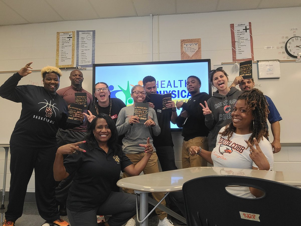 coachsimsisom's tweet photo. I had the pleasure to work with some awesome new PE teachers at the Cobb County New Teacher Academy the last two days with the amazing @JohneliaWilker1. I am excited for these new teachers and I know they will do great things! @ccsdhpe @CobbSchools https://t.co/6n5XkWQYtu