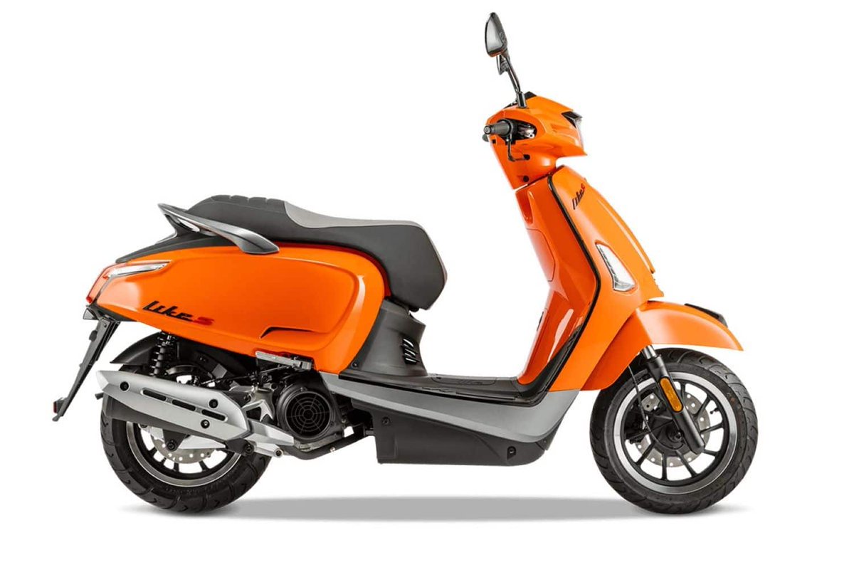 .@KymcoScooters have expanded their range of scooters with the release of the sporty Like 150 S, a compelling integration of retro, elegance and luxury: exhaustnotes.com.au/kymco-release-… #newbikes #bikelaunch #KYMCO @KymcoAustralia @KymcoGlobal #scooter #newscooters #scooterlaunch #bikes