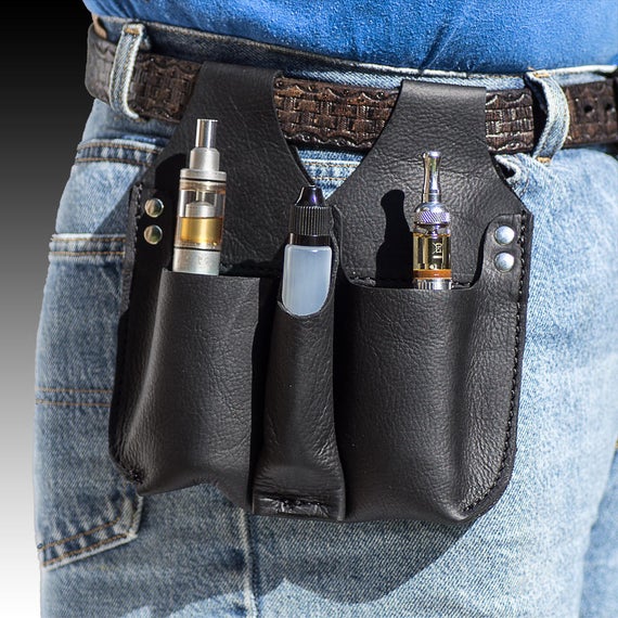CrawdadLeather's tweet photo. Leather belt pouch Cigarette case cigarette https://t.co/bAxeRrKoQT #accessorycases #cigarettecases #leatherbeltpouch #cigarettecase @etsymktgtool https://t.co/EwxitkG1je