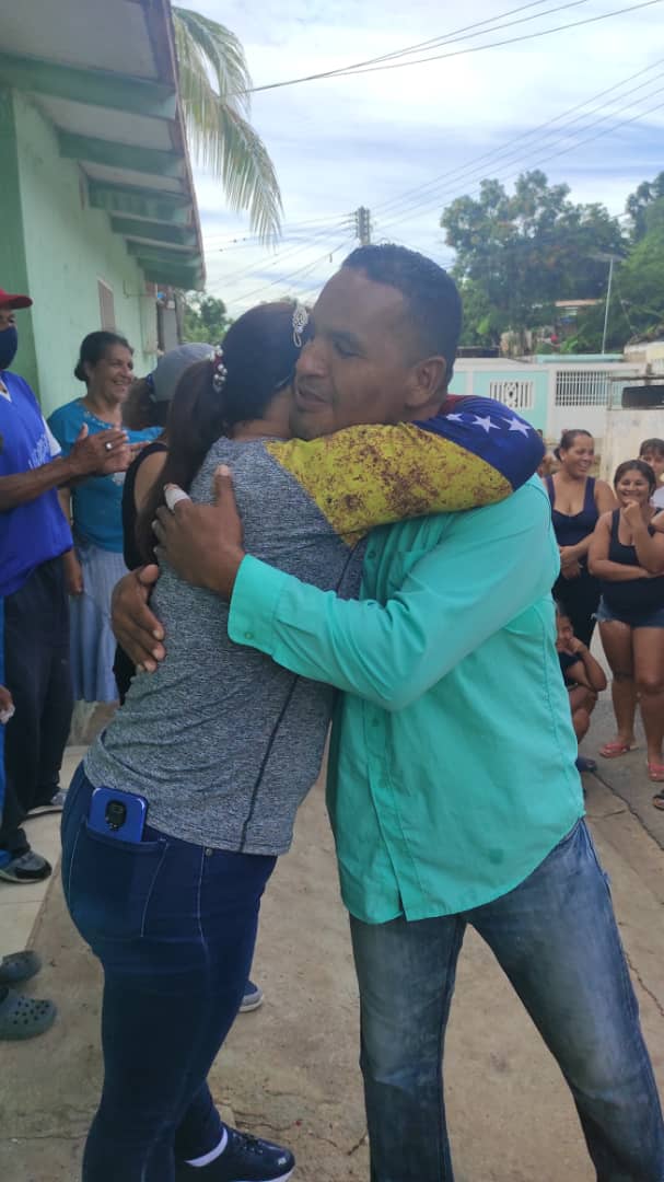 Cumaná mía gracias por tu receptividad, por todas esas muestras de afecto, sé que cuento con ustedes para trabajar, por el #Sucre que todos y todas queremos. 
Vamos #Cumaná #RumboALaVictoriaPerfecta.

#epapsuv 
#PorAmorASucre 
#Venceremos