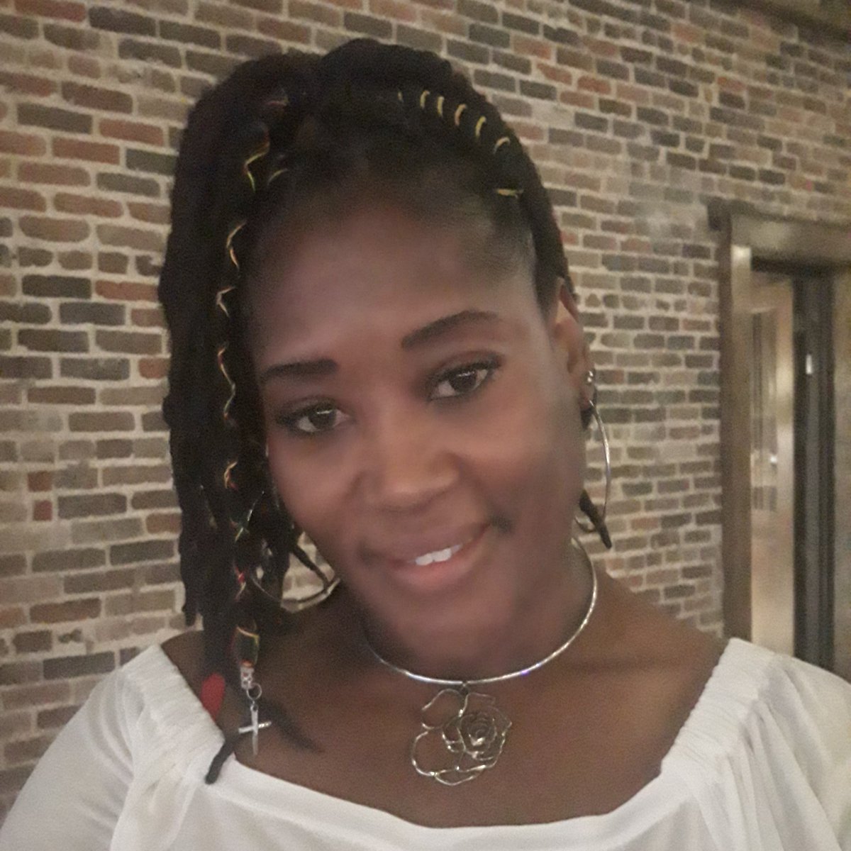 SecuredQueen's tweet photo. #NewProfilePic https://t.co/xgY6tW1mSf