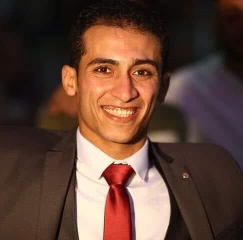 لاحول ولاقوة إلا بالله العلي العظيم 
لله ما أعطى وله ما أخذ وكل شيء عنده بمقدار ولانقول إلا مايرضي الله إنا لله وإنا إليه راجعون 
الله يرحمك ي حبيبي  ويجعل مرضك شفيع لك يوم القيامه  يامحمد ويسكنك فسيح جناته