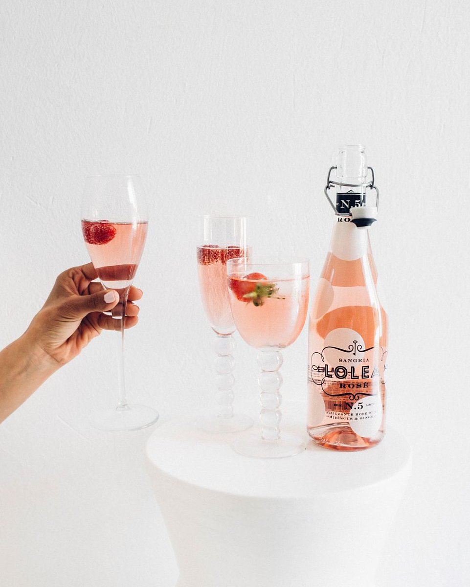CSWS_BC's tweet photo. Made from Garnacha and Tempranillo grapes, @lolea_global No.5 Rosé has notes of hibiscus flower and refreshing ginger, best served chilled in a wine flute or over ice in a wine glass.🍓🌺 #Lolea products are available for purchase in select retailers throughout #BritishColumbia! https://t.co/zF84XWXLn2