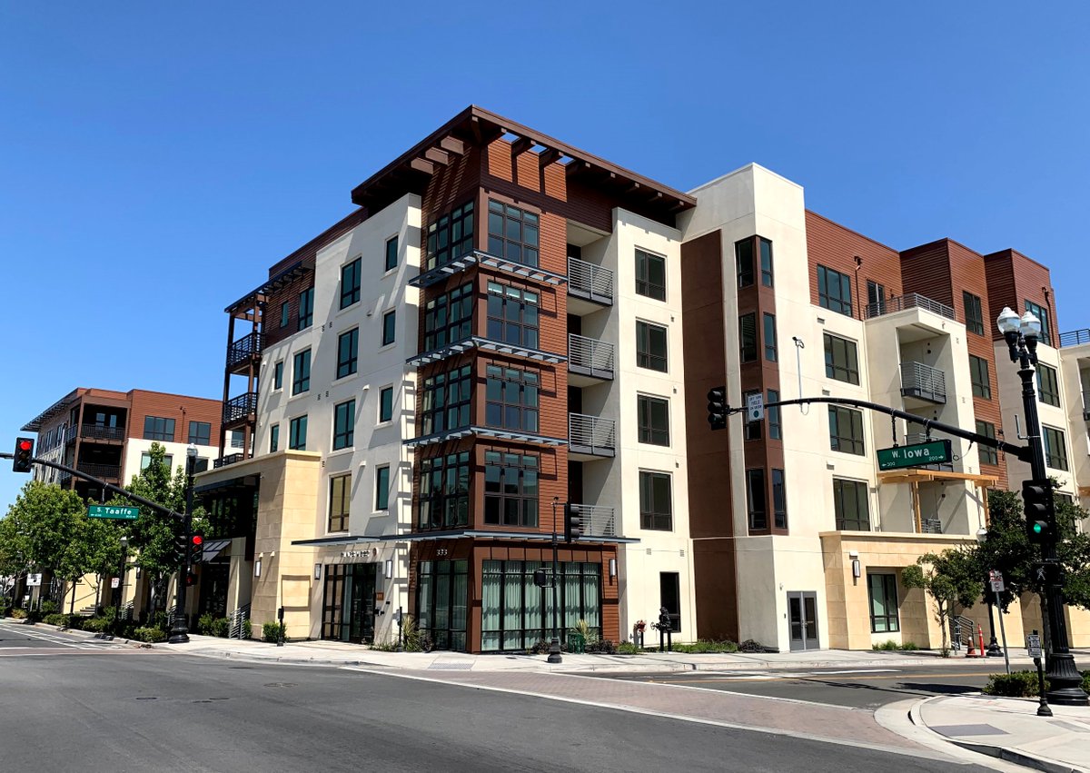 Studio T-SQ tweet media