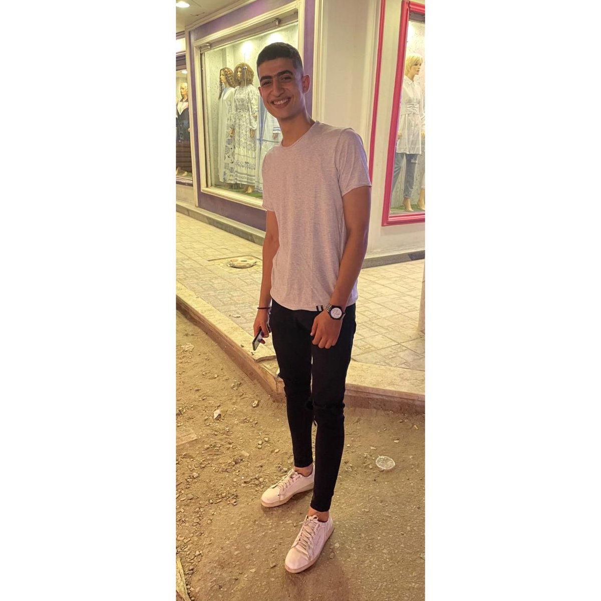 Sehsah39's tweet photo. 🤫💞 https://t.co/vDbxWqTm8L