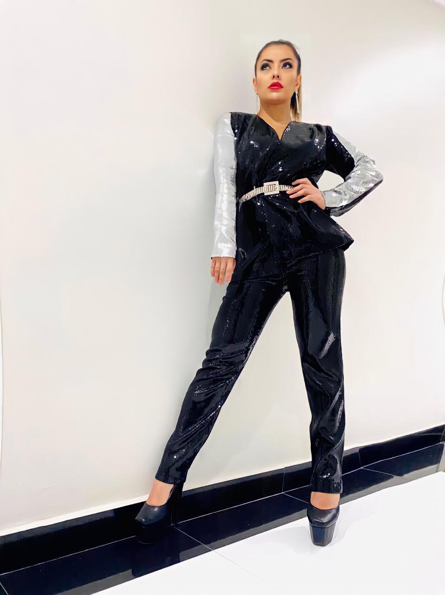 SPOILER? Já que vocês pediram tanto, segura esse lacre. #FinalPowerCouple #PowerCouple 🏆📸