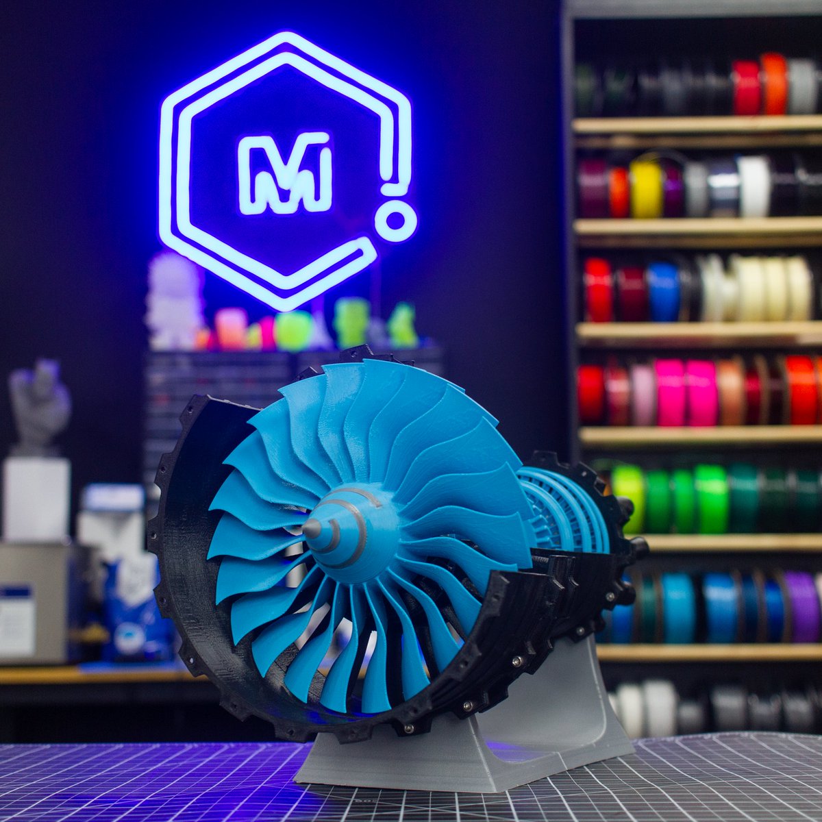 MatterHackers's tweet photo. MH PRO Series materials can help anyone produce outstanding #3Dprints. With supreme accuracy and ultra-consistent color and quality, PRO Series materials are made here in the USA. (Model by Chris Shakal) Add #MHPROSeries filament to your collection here:
https://t.co/tGP426L205 https://t.co/KWafvEaDJz