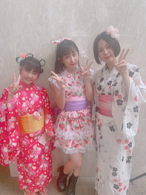 Twitterのコスプレ画像13