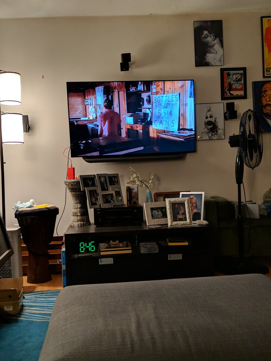MrsMarksmath's tweet photo. I needed to start over after last weekend! I am grinning my face off after watching JBB put on his bolo, buckle, and hat for what we thought was the last time. @kinky_horror @SetDarcyFree @therealjoebob  #JoeBobsJamboree #MutantFam #thelastdrivein https://t.co/AijPxTP0Uv