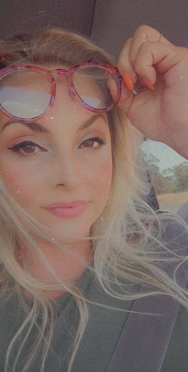 TaraBull tweet media