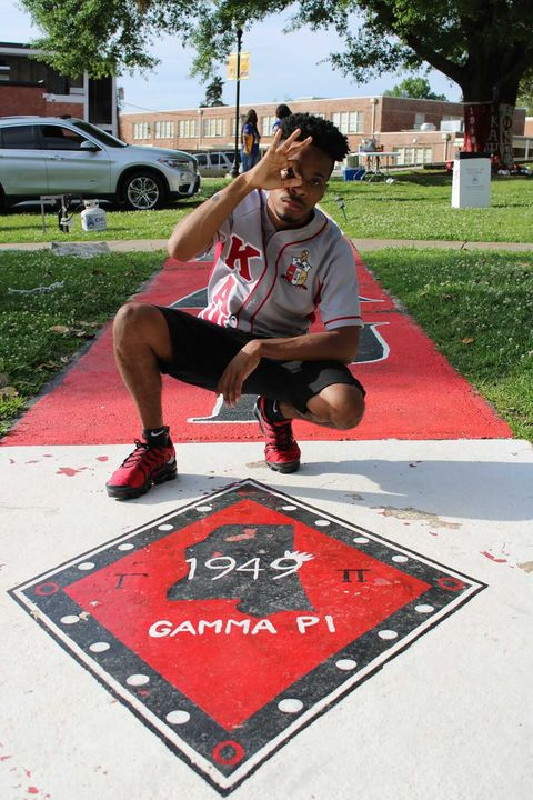 hbcugents's tweet photo. Benjamin Youngblood @_YBreezyB1
Graduated Magna Cum Laude from Alcorn State with a degree in Computer Science, Spring 19 Nupe, AceKlub, helped to found the BraveNation eSports competitive gaming team. #ASU #HBCU #HBCUGENT https://t.co/xs4SMYQ27Y