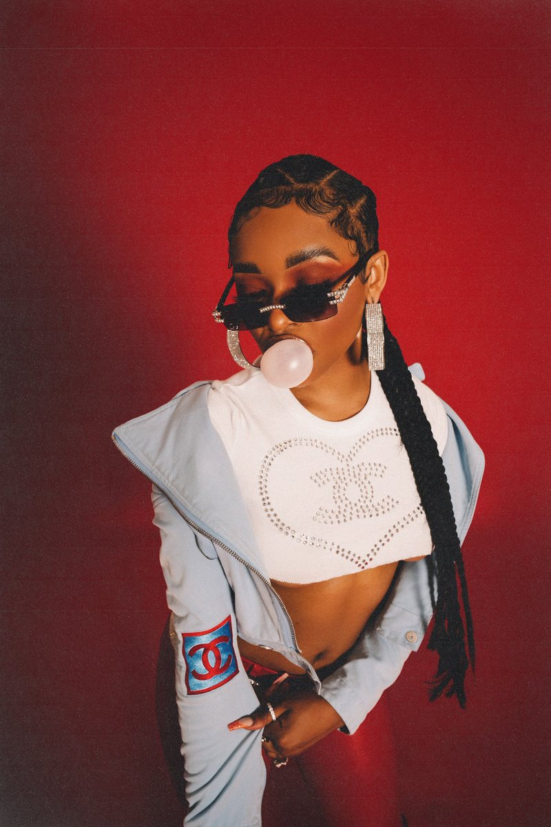 DEVONMILAN's tweet photo. Baby Girl! Styled By Me! #DevonMilan https://t.co/whkNEZEly1