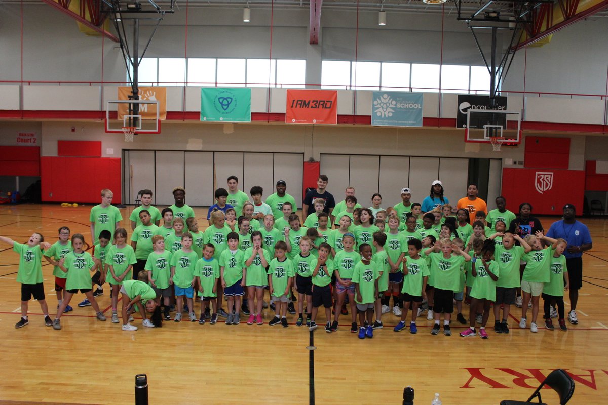 Iam3rdSports's tweet photo. Another great week of basketball camp! Huge shoutout to all those who made it possible this week! Specifically Coach Chez and all those other coaches who helped out! https://t.co/IJusJNa3Wz