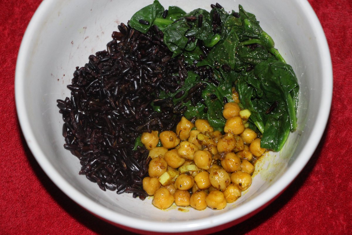 I curried chick peas for dinner last night & steamed organic spinach, black rice & wild rice & sprinkled Palestinian za'atar on the garbanzos in solidarity with Silwan, Sheikh Jarrah & Gaza; support #BDS to #SaveSheikhJarrah & #FreePalestine from #ApartheidIsrael~! https://t.co/6Lqr9rRAOJ