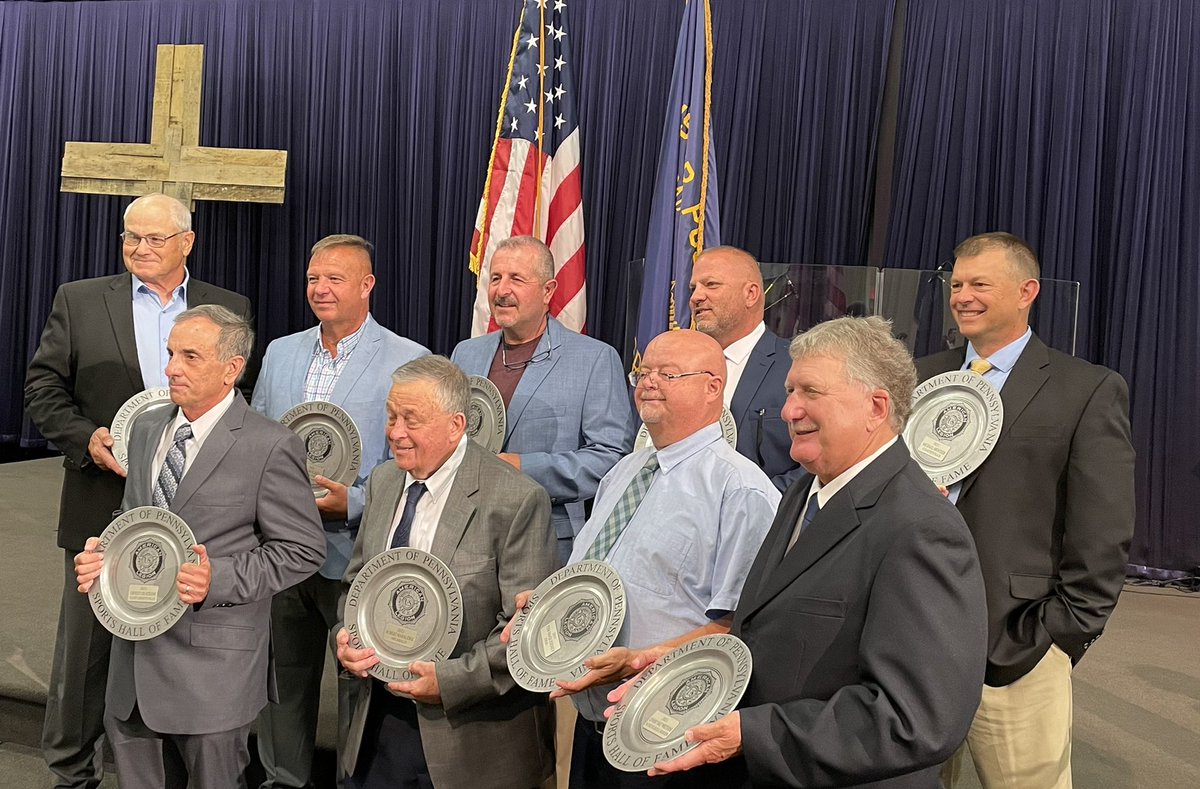 Meggs11380's tweet photo. Congratulations to this incredible guy. Coach Yogi Lutz Inducted into the Pennsylvania American Legion Hall of Fame! @VernBaseball @VernAthletics @gomacsports @d3baseball https://t.co/t2iHrJ9GvT