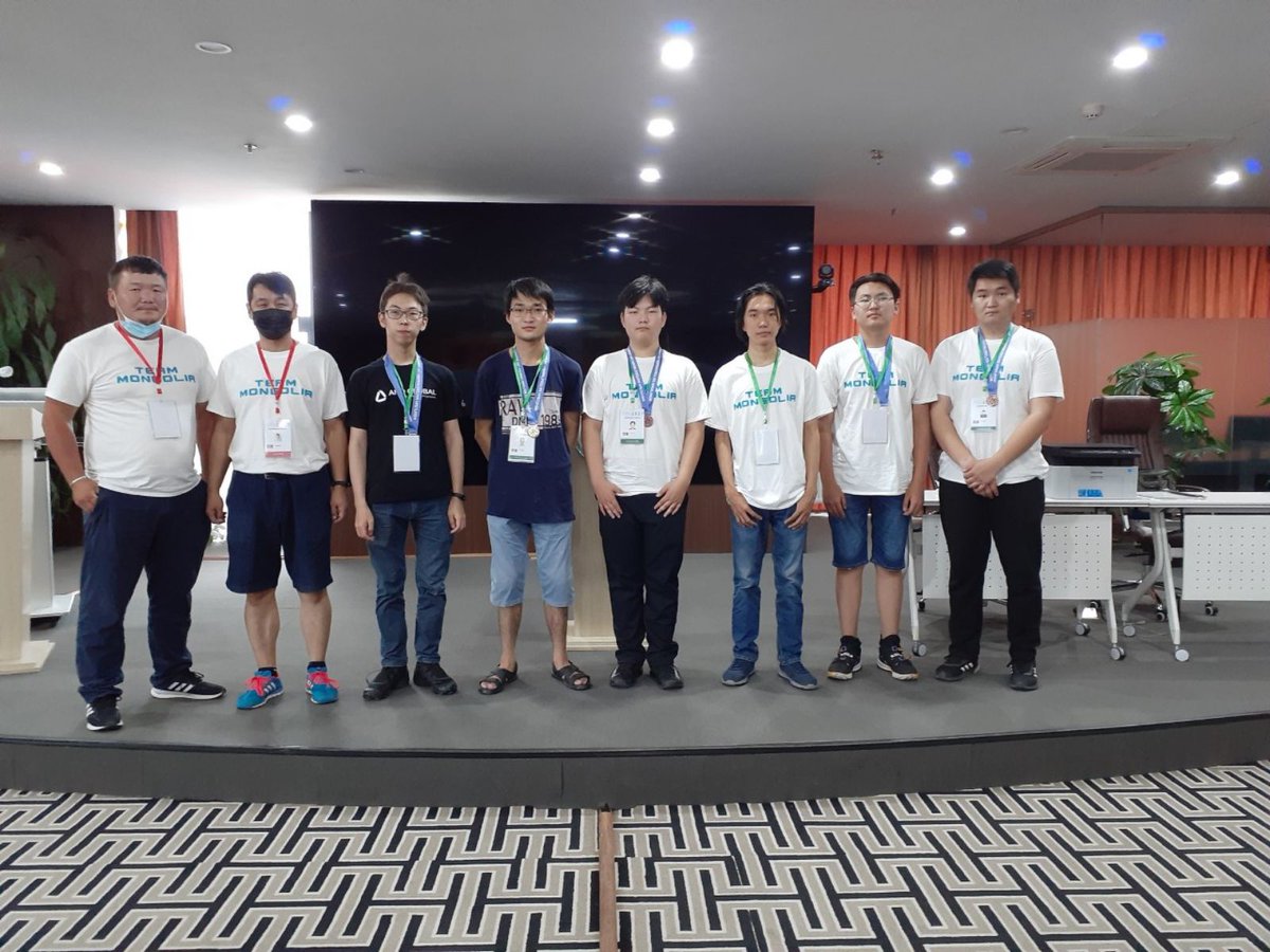 MEDSMongolia's tweet image. Олон Улсын Математикийн 62 дугаар олимпиадад 6 суралцагч эх орноо төлөөлөн оролцож 2 алт, 2 мөнгө, 2 хүрэл медаль хүртэв. Дэлхийд 11-т эрэмбэлэгдсэн сурагчид...
