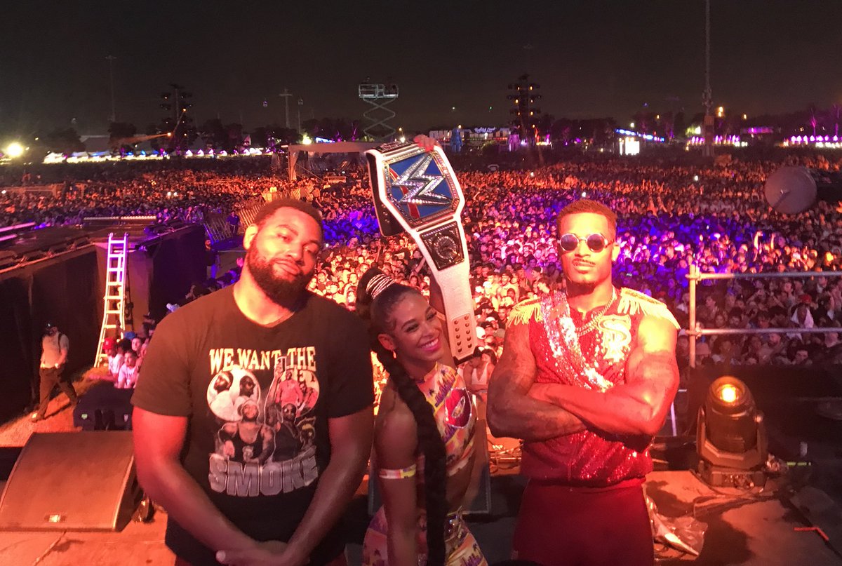 day one ppv start time