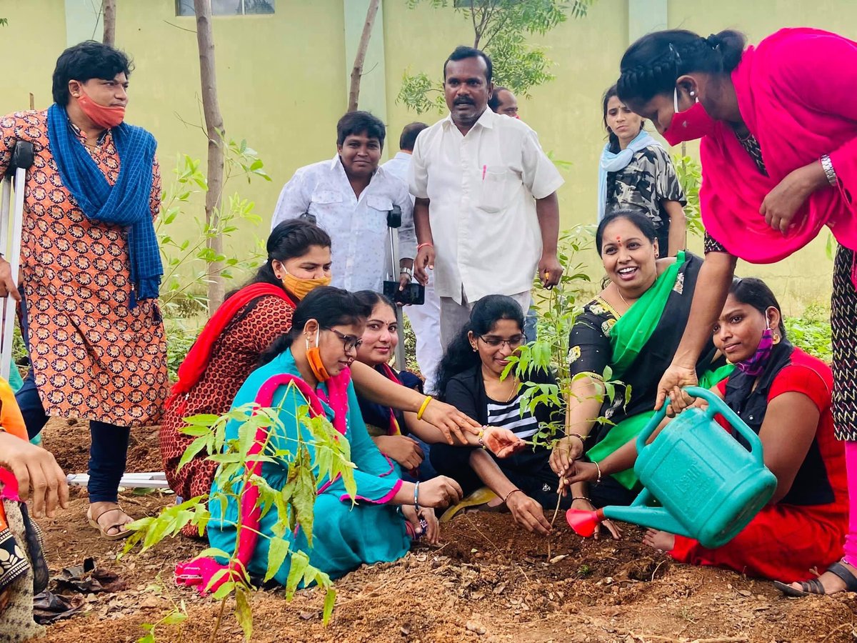 TRS_CSPGoud's tweet photo. రాష్ట్ర మున్సిపల్, ఐటీ &amp; పరిశ్రమల శాఖామాత్యులు, @trspartyonline వర్కింగ్ ప్రెసిడెంట్ శ్రీ @KTRTRS గారికి హృదయపూర్వక జన్మదిన శుభాకాంక్షలు.
#HappyBirthDayKTR
#KTR #Ramanna https://t.co/CmXU66qCLY