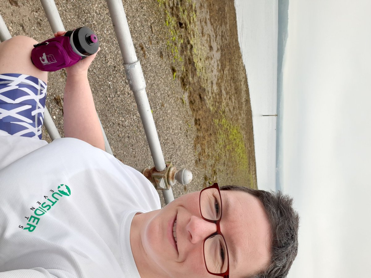 teenymac's tweet photo. #flancistep before morning run. Slowly getting back into it. Friend doing a 7 mile road (urgh) run this morning so I'll join her for 4 miles. Hopefully before the cloud burns off
@FlanciActive @UKRunChat @PJPollockVet @CVOScotland
#thesevetsrun #MentalHealthMatters https://t.co/AZEaNeJZcc