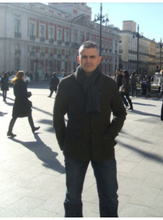PaterTwitorum's tweet photo. Hoy, 24 de julio de 2021, se cumplen 8 años del mortal accidente ferroviario de Santiago de Compostela, en el  que fallecieron 80 personas; entre ellas, Olga y David, los tripulantes de servicio a bordo. A ellos les dediqué estas líneas: https://t.co/r7QGRuFrnJ @afectadosxrenfe https://t.co/TA7IlMdyu4