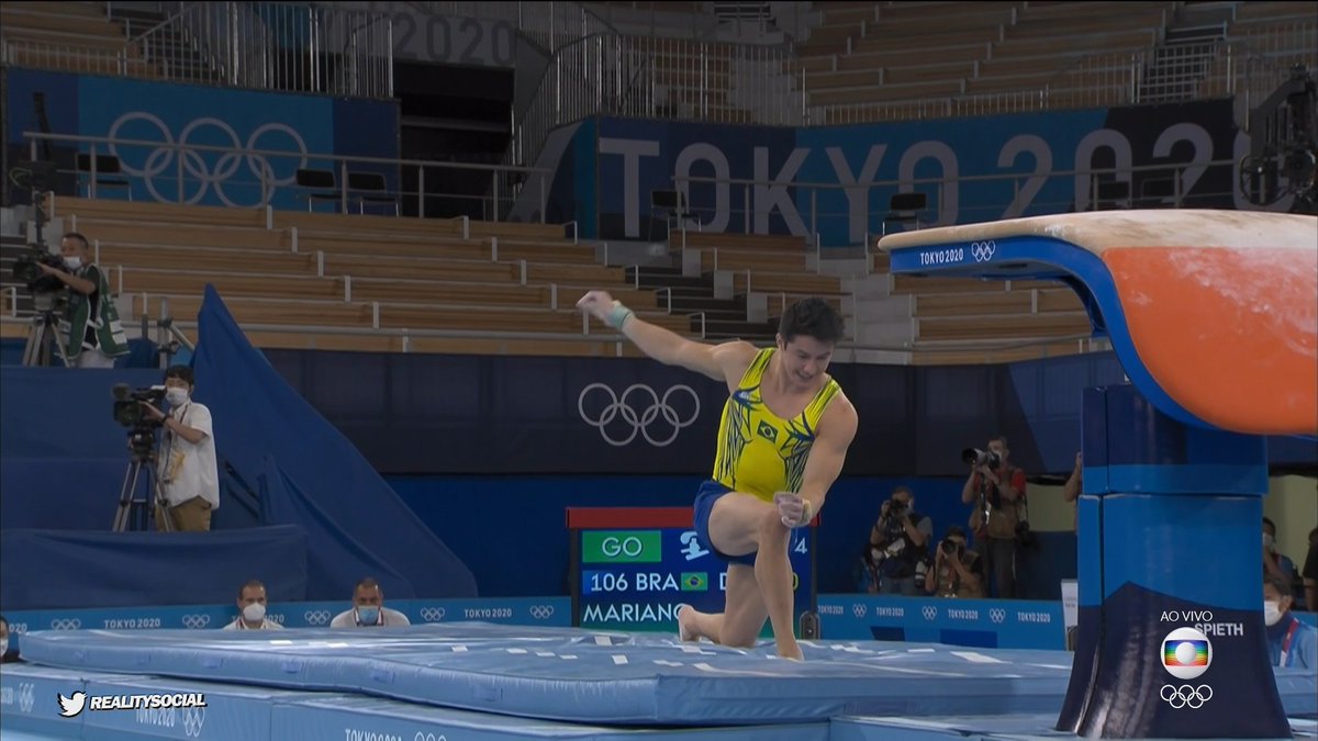 felipemessmo's tweet image. Que energia é essa que vcs mandaram pro Arthur Nory? 👀

#Tokyo2020 #ArtisticGymnastics #JogosOlimpicos