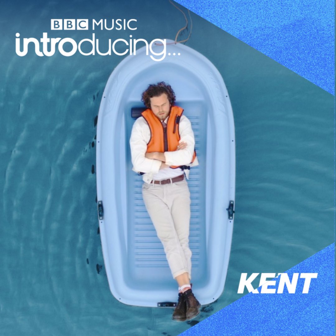 ‘Lifejacket’ getting its first official spin on <a href="/bbcintroducing/">BBC Music Introducing</a> tonight with <a href="/AbbieAbbiemac/">Abbie McCarthy</a> - huuuuuuge thank you as always for the support <a href="/iamcaseydale/">Casey Dale</a> <a href="/BBCIntroSouth/">BBC Music Introducing The South</a> 🙏🌊